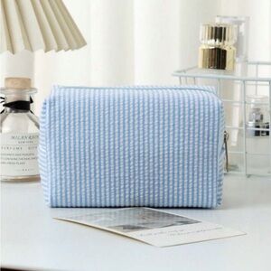 Striped Seersucker Large Toiletry Makeup Bag